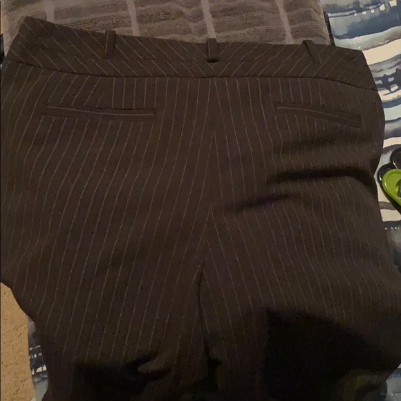 Dress pants 👖 - Picture 2 of 4